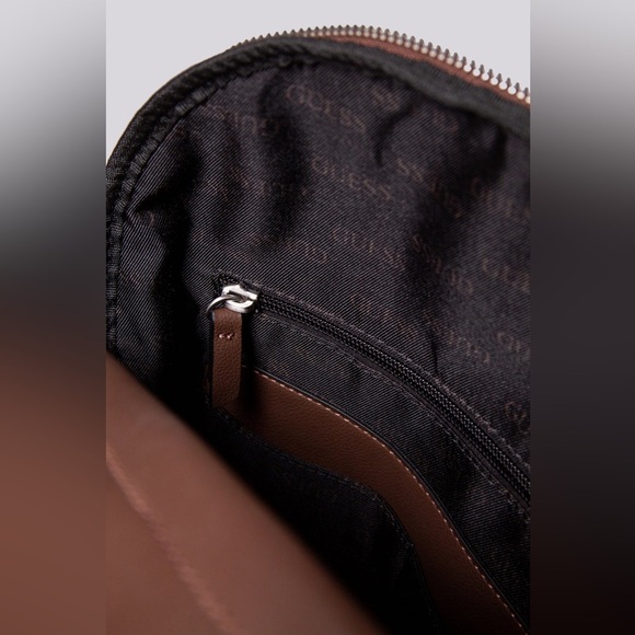 New GUESS MENS Backpack - Picture 4 of 4